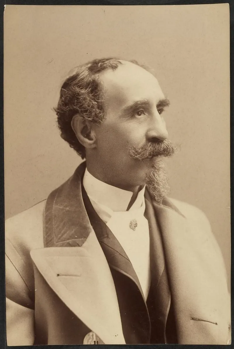 Alexander Herrmann — Cabinet Portrait of the Great One, Harvard Theatre Collection (cabinet card)