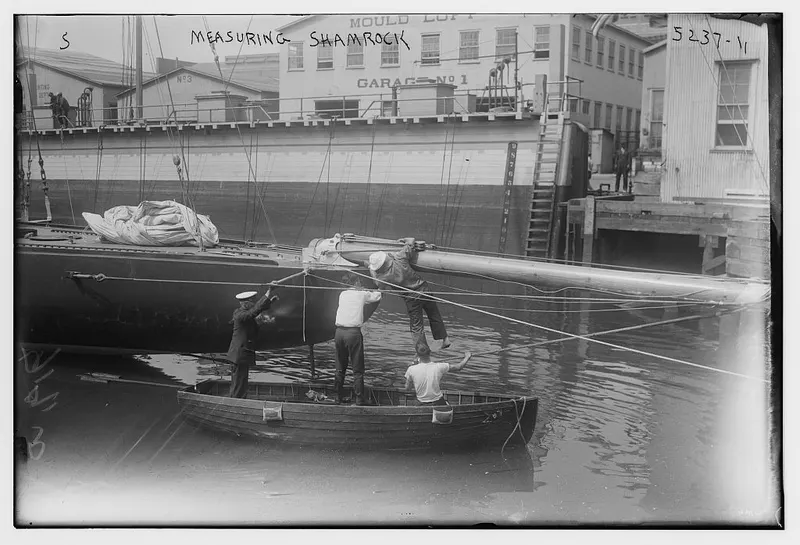 Measuring Shamrock, Bain News Service
